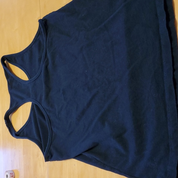 Bella+Canvas Racerback Tank 🖤🏐💖 Size Large 🖤 comfy loose fit - Picture 5 of 6